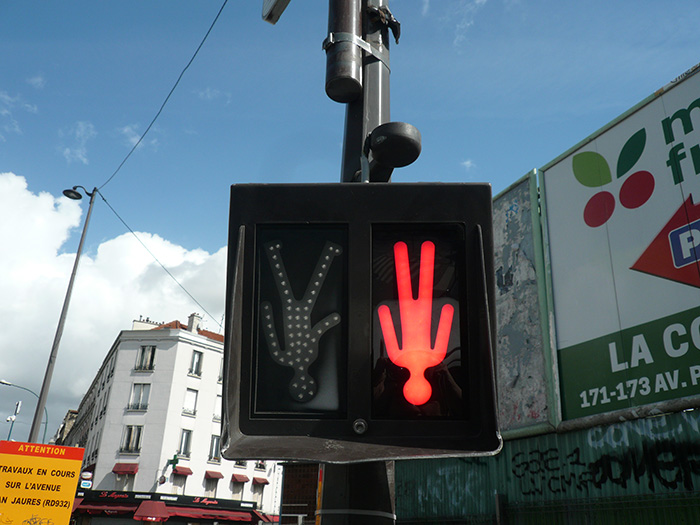 QUE PEUT UN CORPS